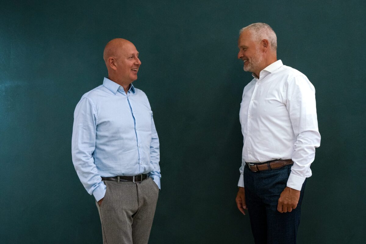 advokat michael friis pedersen og kenneth gudmundsson